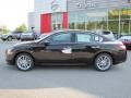Super Black - Maxima 3.5 SV Photo No. 2