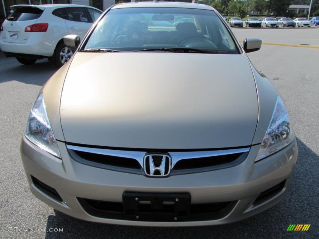 2007 Accord EX-L V6 Sedan - Desert Mist Metallic / Ivory photo #8