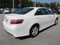 Super White - Camry SE Photo No. 5
