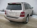 2005 Sonora Gold Pearl Toyota Highlander V6 4WD  photo #12