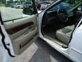2006 Vibrant White Mercury Grand Marquis LS  photo #4