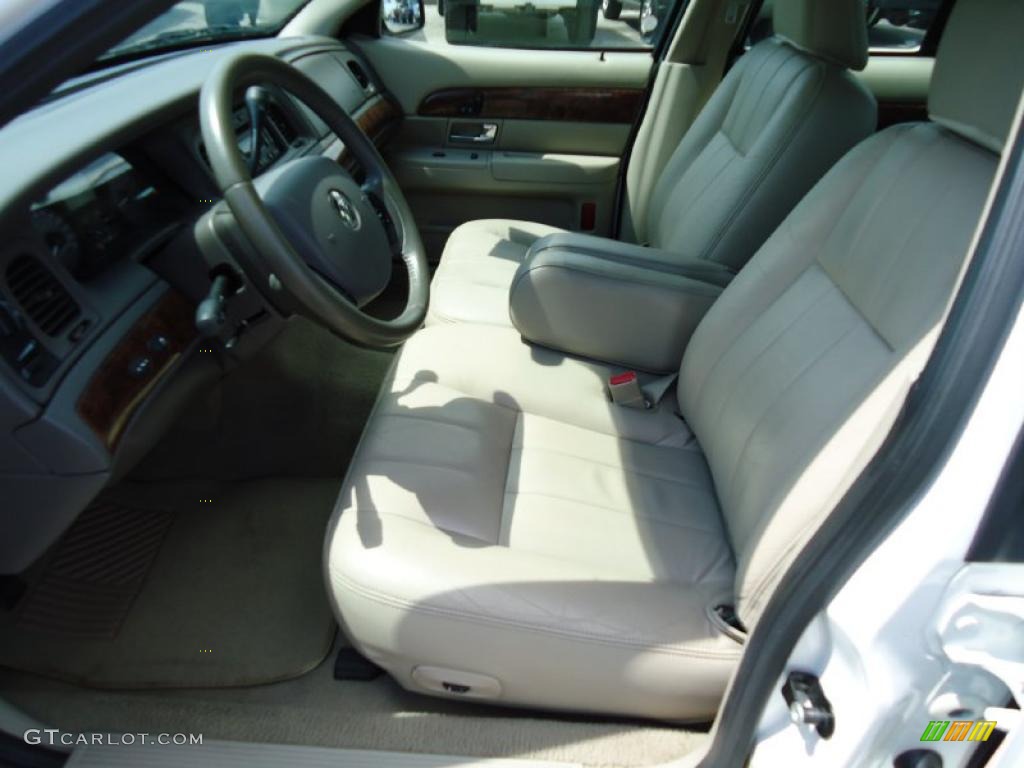 2006 Grand Marquis LS - Vibrant White / Medium Light Stone photo #5