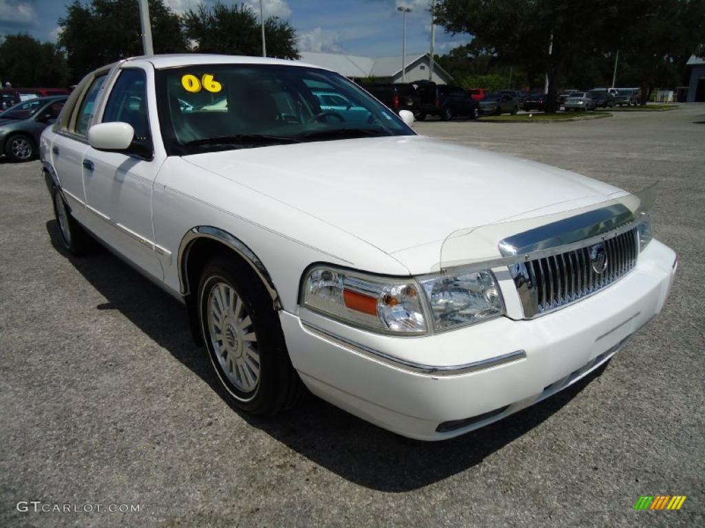 2006 Grand Marquis LS - Vibrant White / Medium Light Stone photo #15