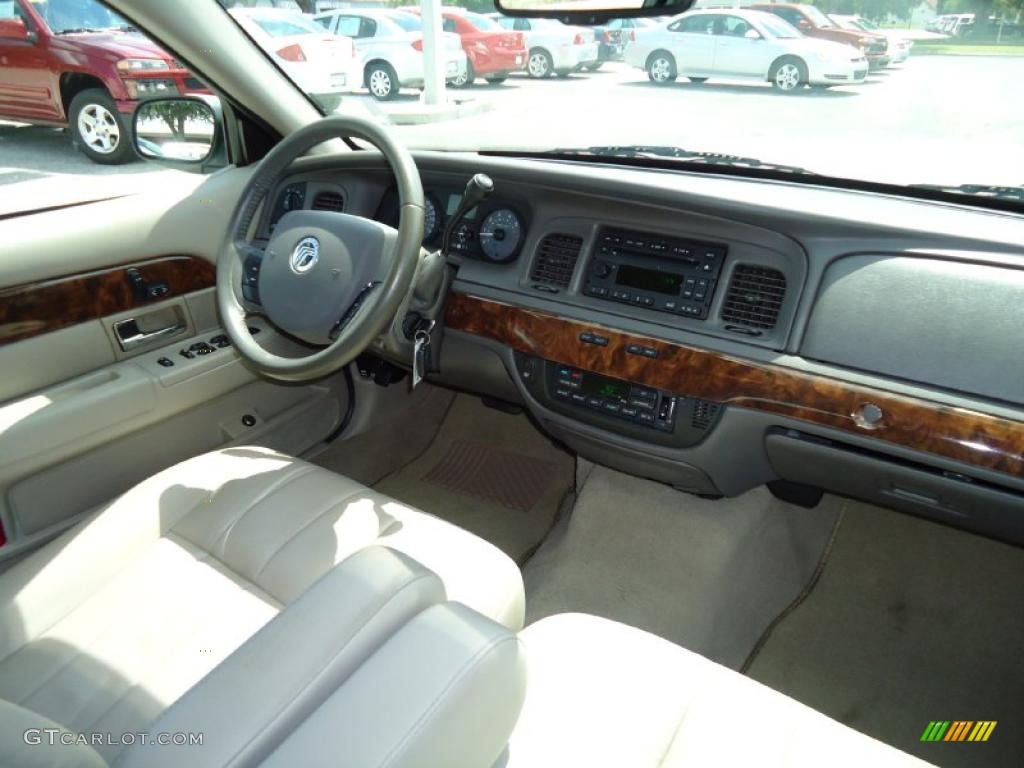 2006 Grand Marquis LS - Vibrant White / Medium Light Stone photo #18