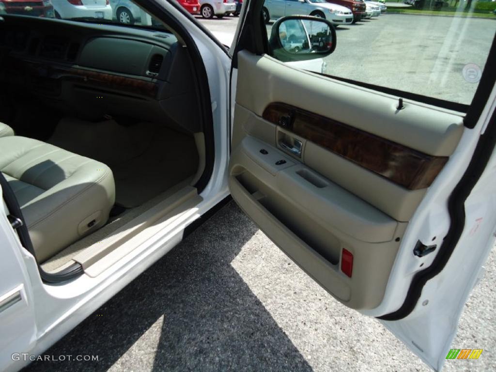 2006 Grand Marquis LS - Vibrant White / Medium Light Stone photo #19