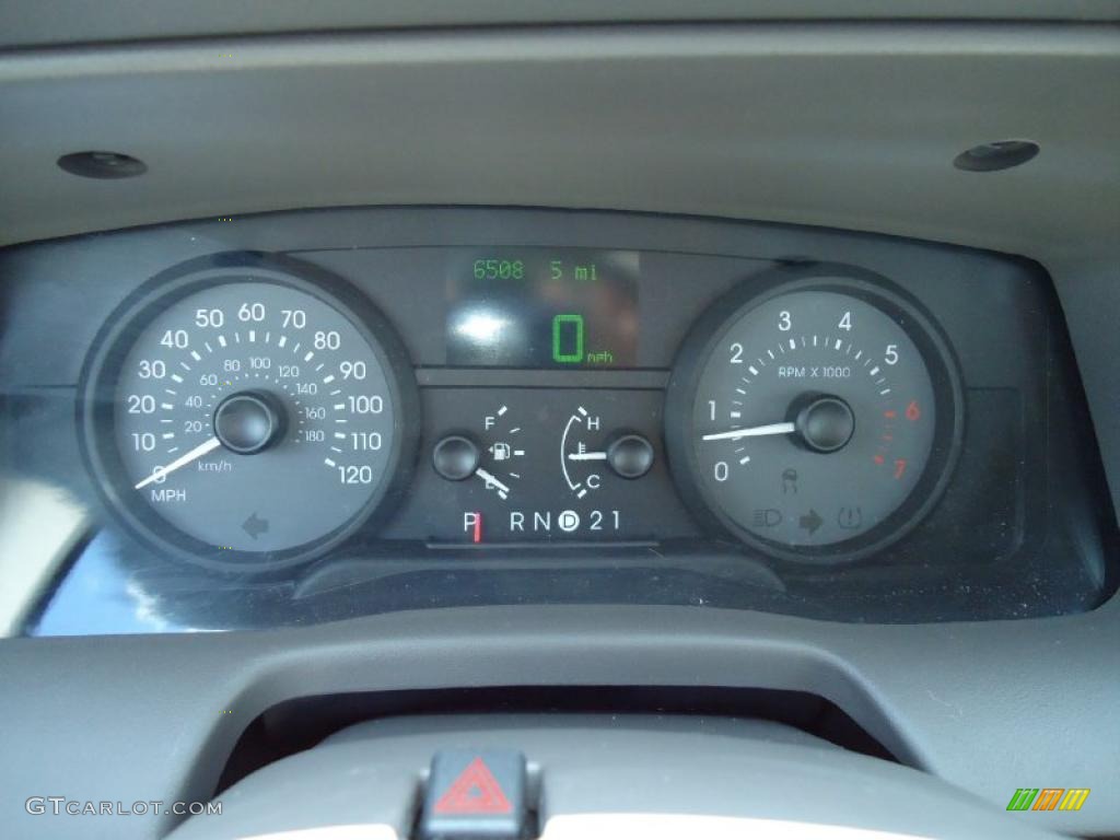 2006 Grand Marquis LS - Vibrant White / Medium Light Stone photo #32