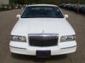 Performance White - Town Car Executive Photo No. 4