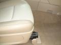 2006 Oxford White Mercury Mountaineer Luxury  photo #29