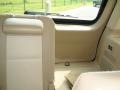 2006 Oxford White Mercury Mountaineer Luxury  photo #34