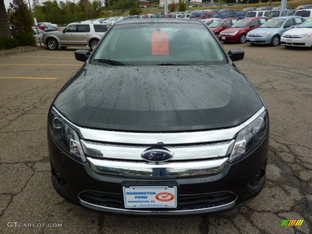 2010 Fusion SE V6 - Tuxedo Black Metallic / Charcoal Black photo #7