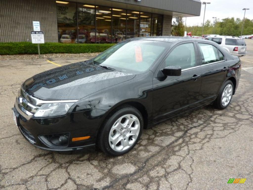 2010 Fusion SE V6 - Tuxedo Black Metallic / Charcoal Black photo #8