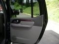 Onyx Black - Envoy XL SLT 4x4 Photo No. 30