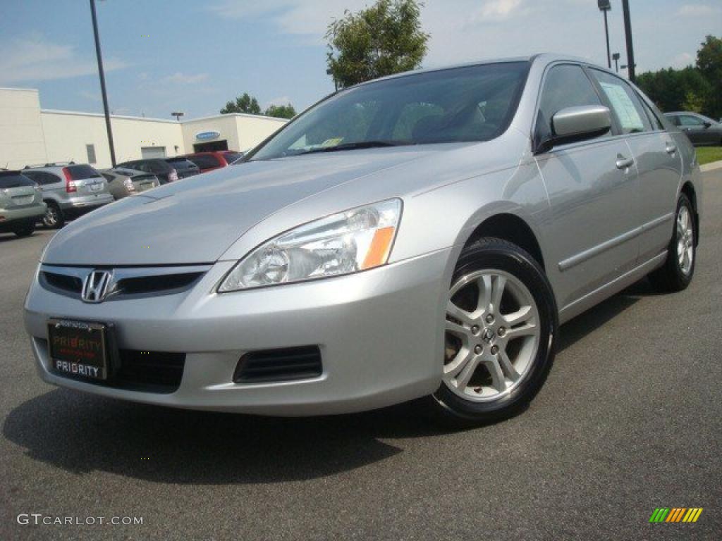 2006 Accord SE Sedan - Alabaster Silver Metallic / Black photo #1