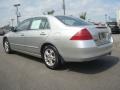 2006 Alabaster Silver Metallic Honda Accord SE Sedan  photo #4