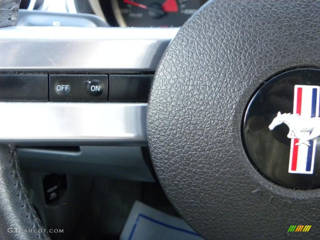 2006 Mustang GT Premium Coupe - Satin Silver Metallic / Light Graphite photo #19