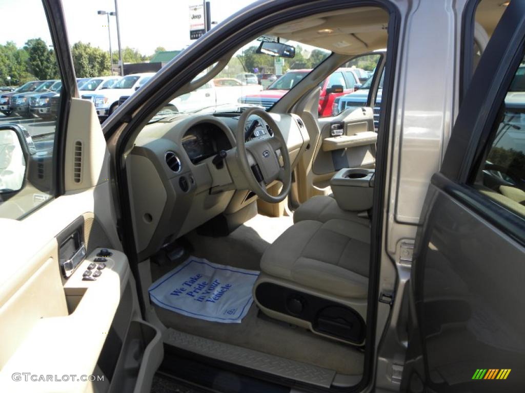 2005 F150 XLT SuperCrew - Arizona Beige Metallic / Tan photo #8
