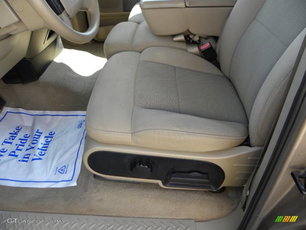 2005 F150 XLT SuperCrew - Arizona Beige Metallic / Tan photo #15