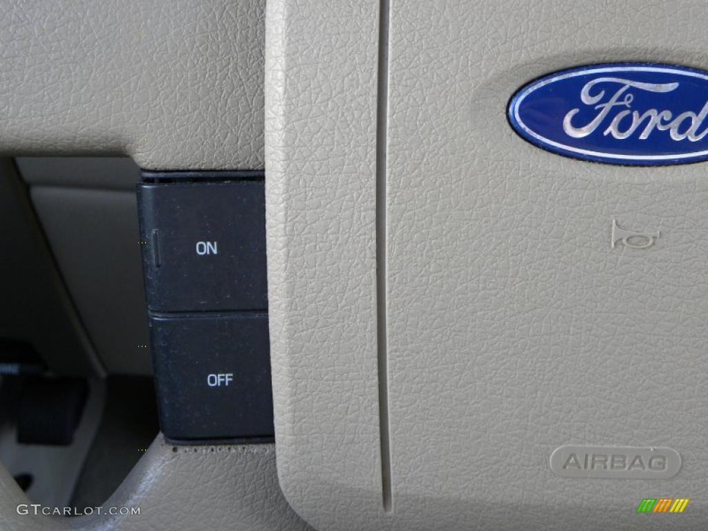 2005 F150 XLT SuperCrew - Arizona Beige Metallic / Tan photo #22