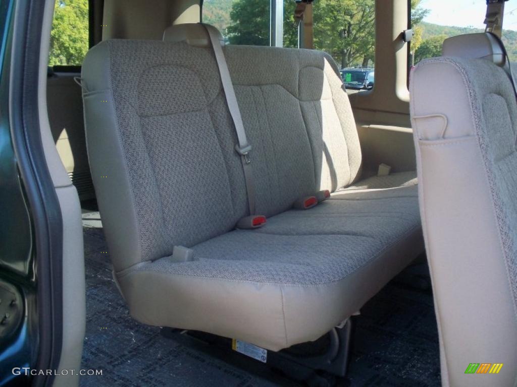 2010 Express LT 1500 AWD Passenger Van - Dark Green Metallic / Neutral photo #13