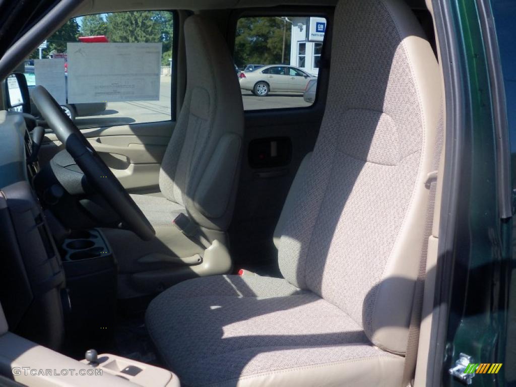2010 Express LT 1500 AWD Passenger Van - Dark Green Metallic / Neutral photo #21