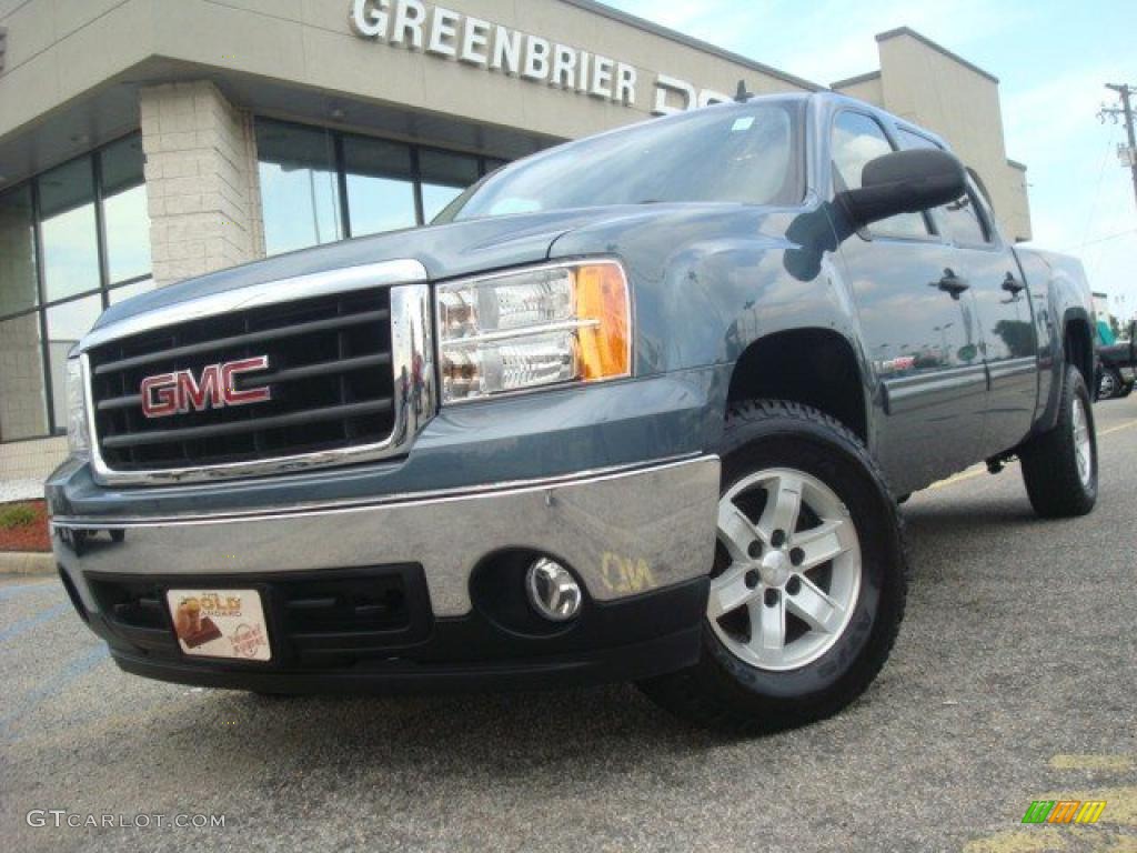 2008 Sierra 1500 SLT Crew Cab 4x4 - Stealth Gray Metallic / Light Cashmere photo #1