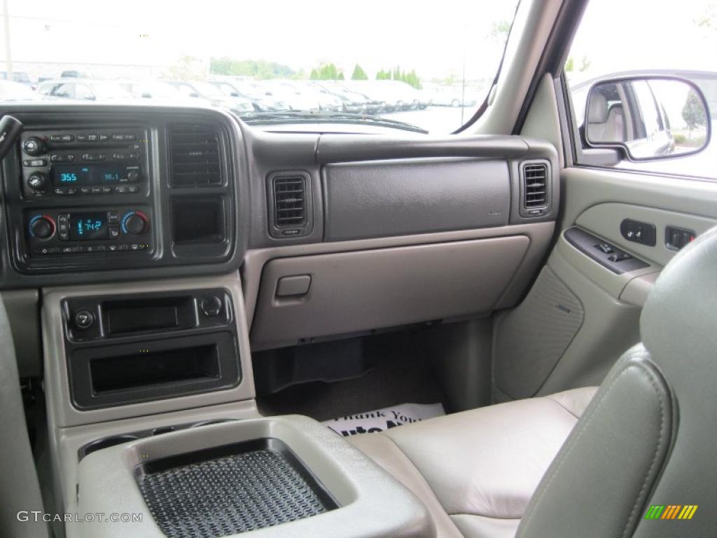 2004 Tahoe LT 4x4 - Dark Blue Metallic / Gray/Dark Charcoal photo #30