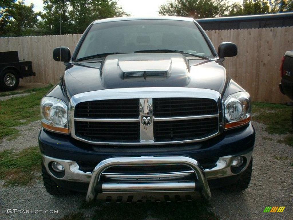 2006 Ram 1500 SLT Mega Cab 4x4 - Patriot Blue Pearl / Medium Slate Gray photo #2