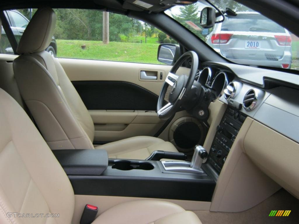 2007 Mustang V6 Deluxe Convertible - Torch Red / Medium Parchment photo #7