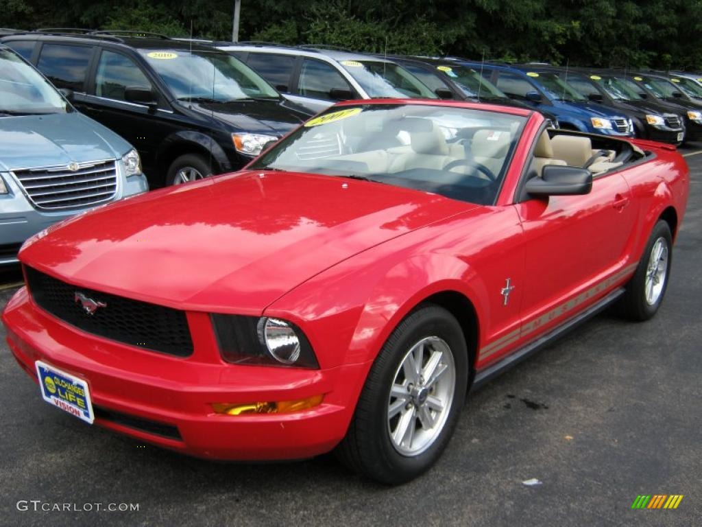 2007 Mustang V6 Deluxe Convertible - Torch Red / Medium Parchment photo #11