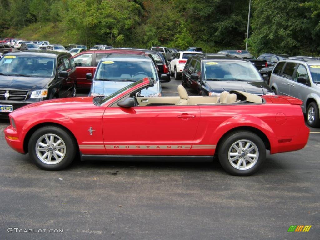 2007 Mustang V6 Deluxe Convertible - Torch Red / Medium Parchment photo #12