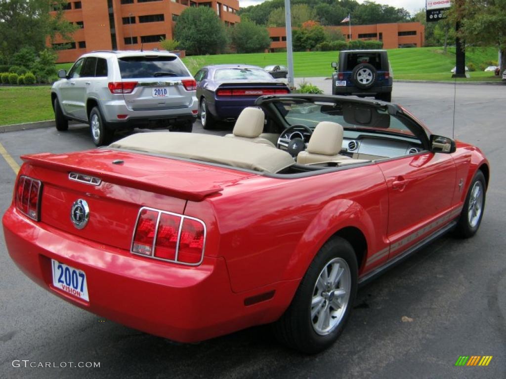 2007 Mustang V6 Deluxe Convertible - Torch Red / Medium Parchment photo #13