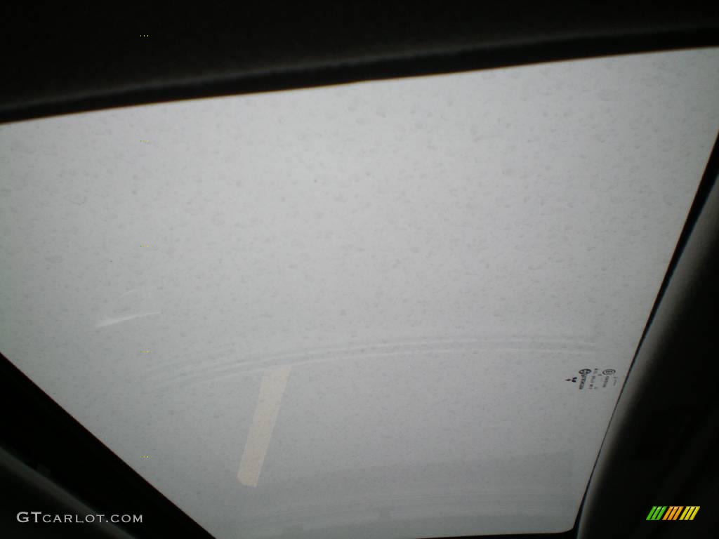 2008 Eclipse SE Coupe - Rave Red / Dark Charcoal photo #4