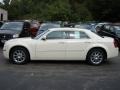 2007 Stone White Chrysler 300 Touring  photo #14