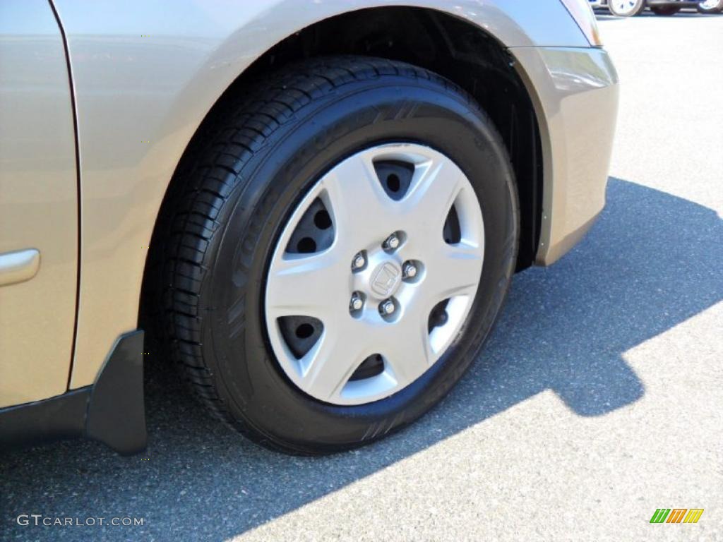 2006 Accord LX Sedan - Desert Mist Metallic / Ivory photo #21