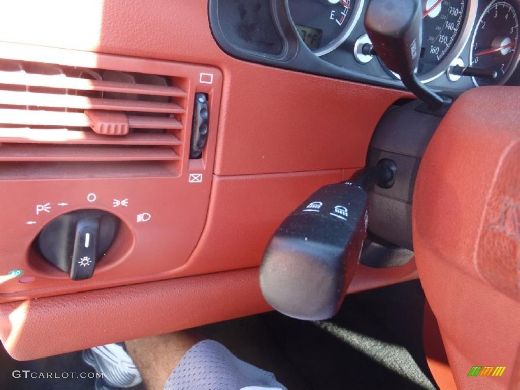 2005 Chrysler Crossfire Limited Roadster Controls Photo #36740112