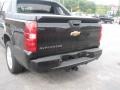 Black - Avalanche LTZ 4WD Photo No. 5