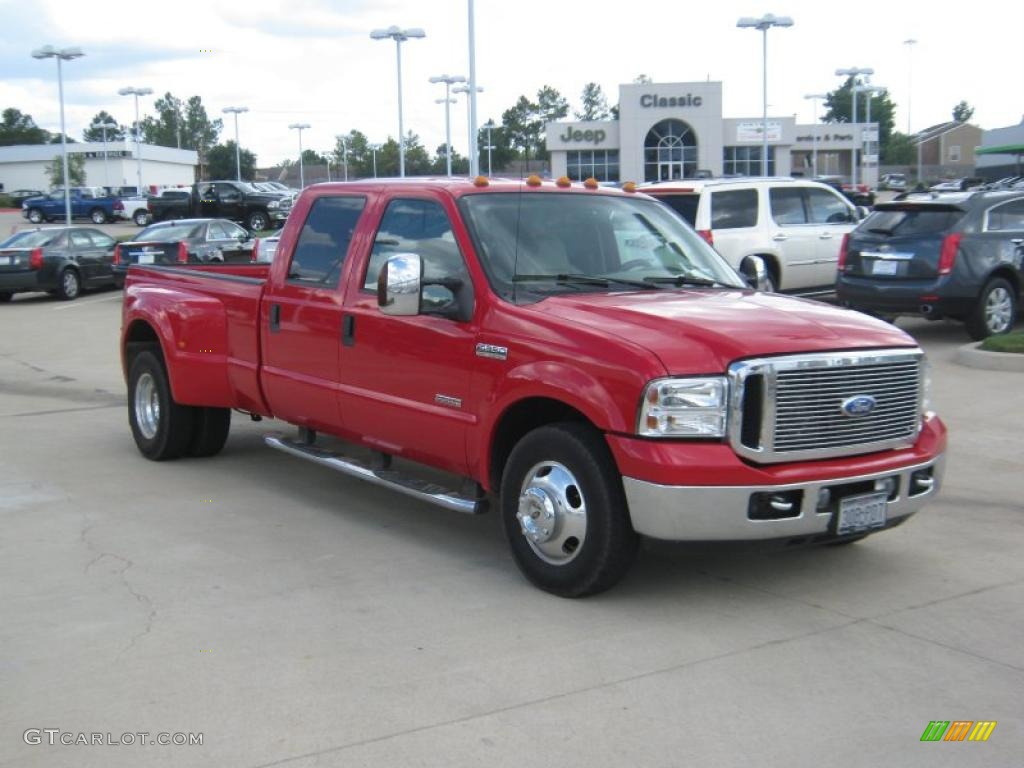 2006 F350 Super Duty Lariat Crew Cab Dually - Red Clearcoat / Tan photo #7