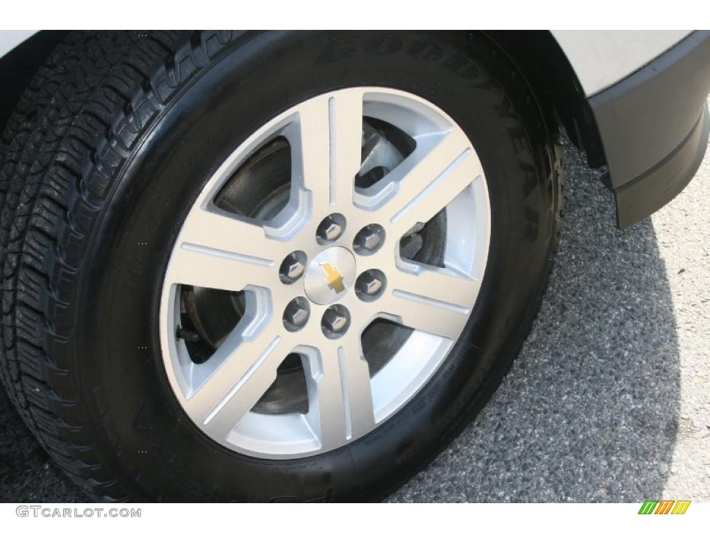 2010 Traverse LT AWD - Silver Ice Metallic / Dark Gray/Light Gray photo #18