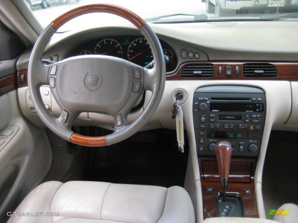 2001 Seville STS - Dark Bronzemist Metallic / Shale photo #15