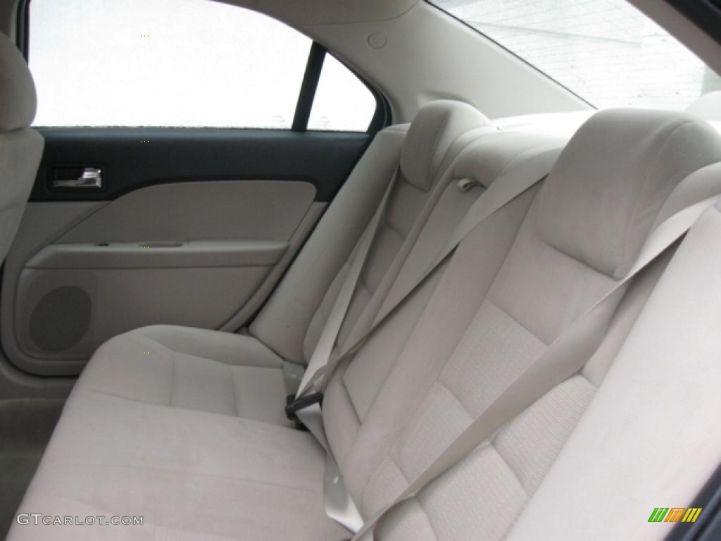 2007 Fusion S - Tungsten Grey Metallic / Light Stone photo #6