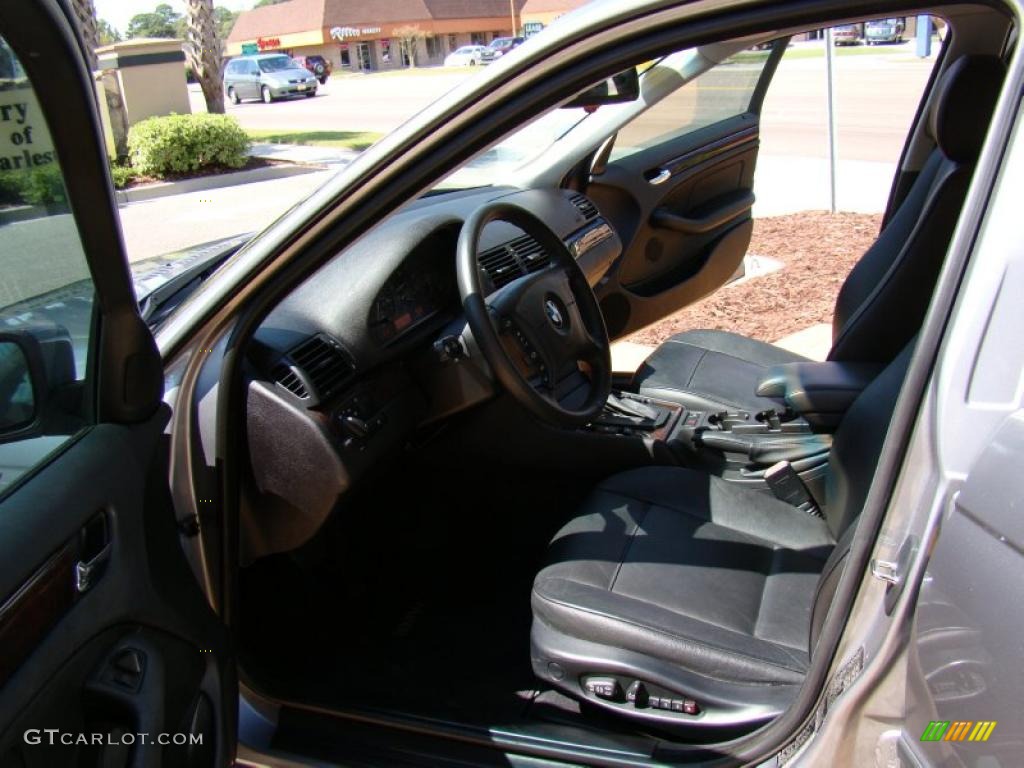 2004 3 Series 325i Sedan - Silver Grey Metallic / Black photo #10