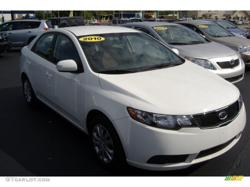 2010 Forte EX - Clear White / Coffee photo #3