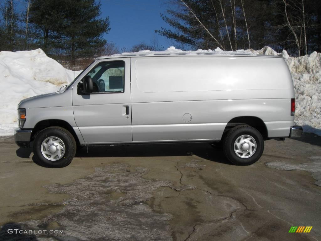 2008 E Series Van E350 Super Duty Commericial - Silver Metallic / Medium Flint photo #6