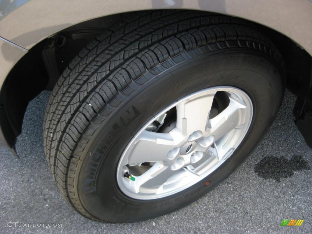 2011 Escape XLT V6 - Sterling Grey Metallic / Stone photo #9