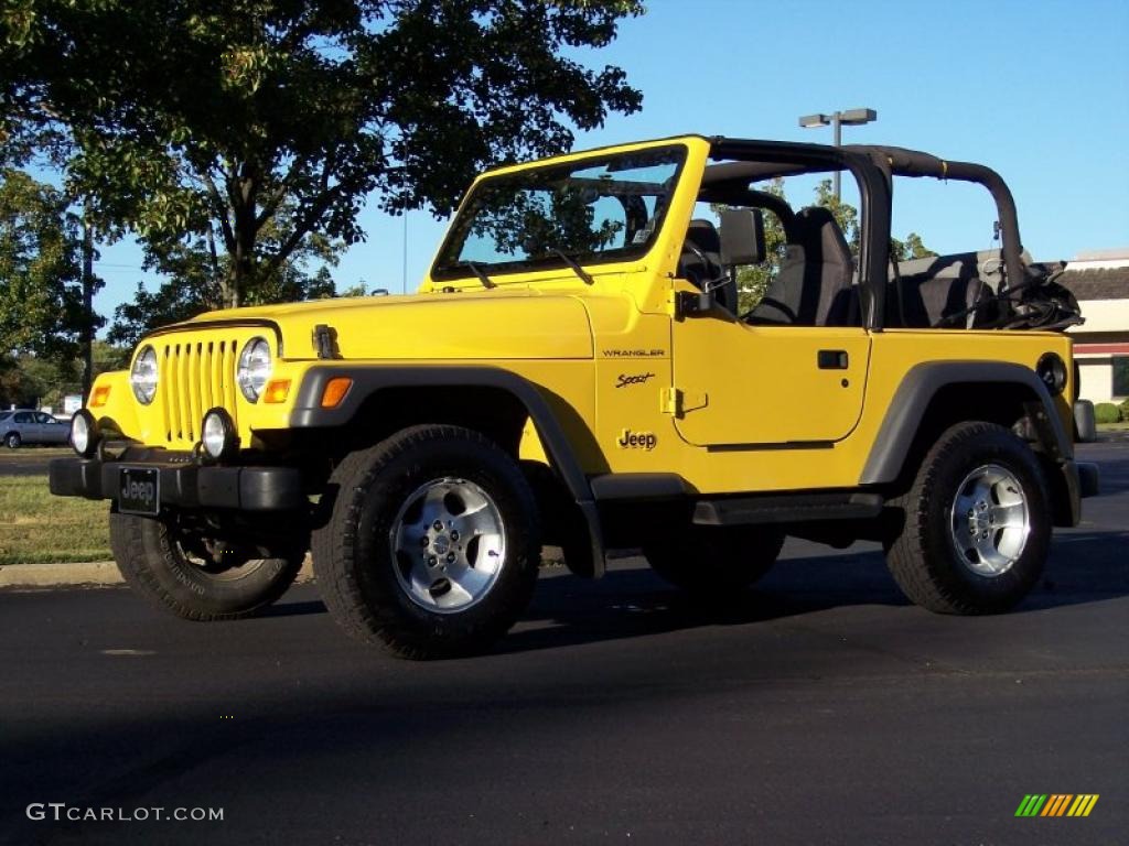 2002 Wrangler Sport 4x4 - Solar Yellow / Agate Black photo #1