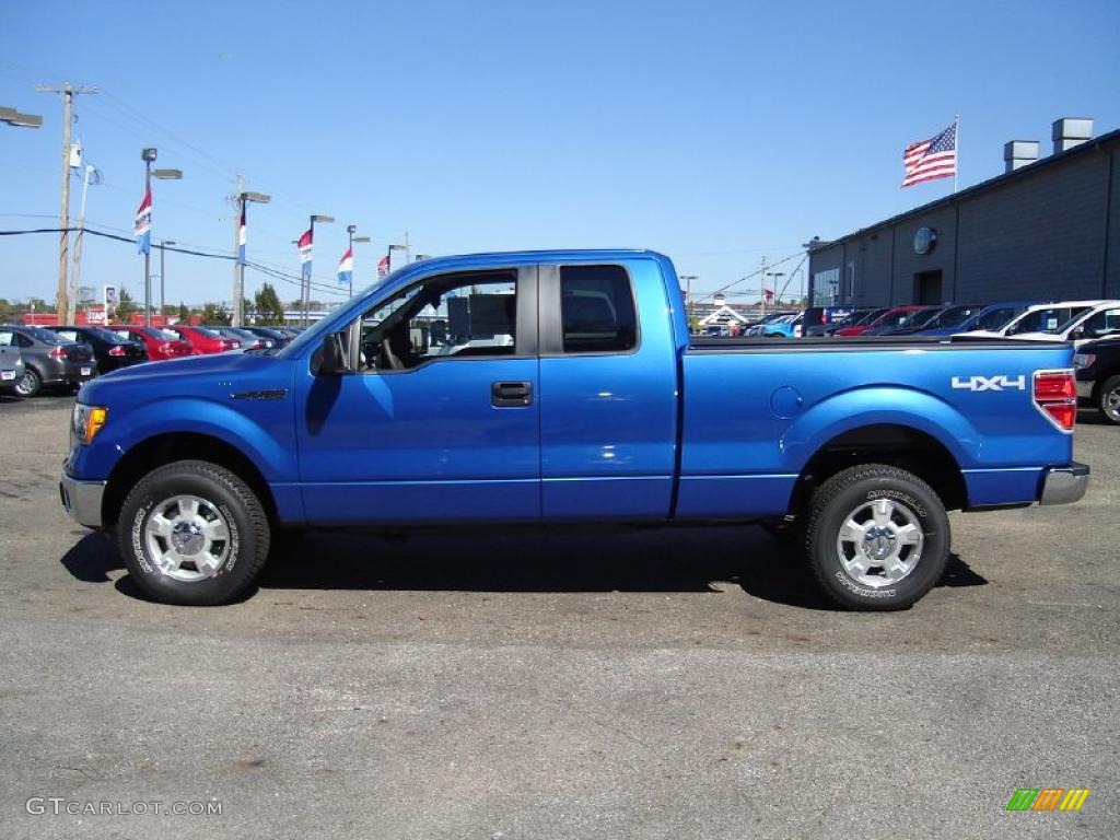 2010 F150 XLT SuperCab 4x4 - Blue Flame Metallic / Medium Stone photo #2