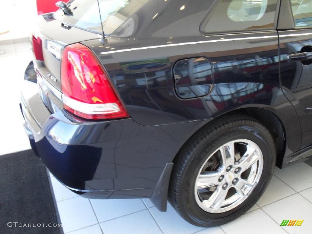 2005 Malibu Maxx LT Wagon - Dark Blue Metallic / Gray photo #9