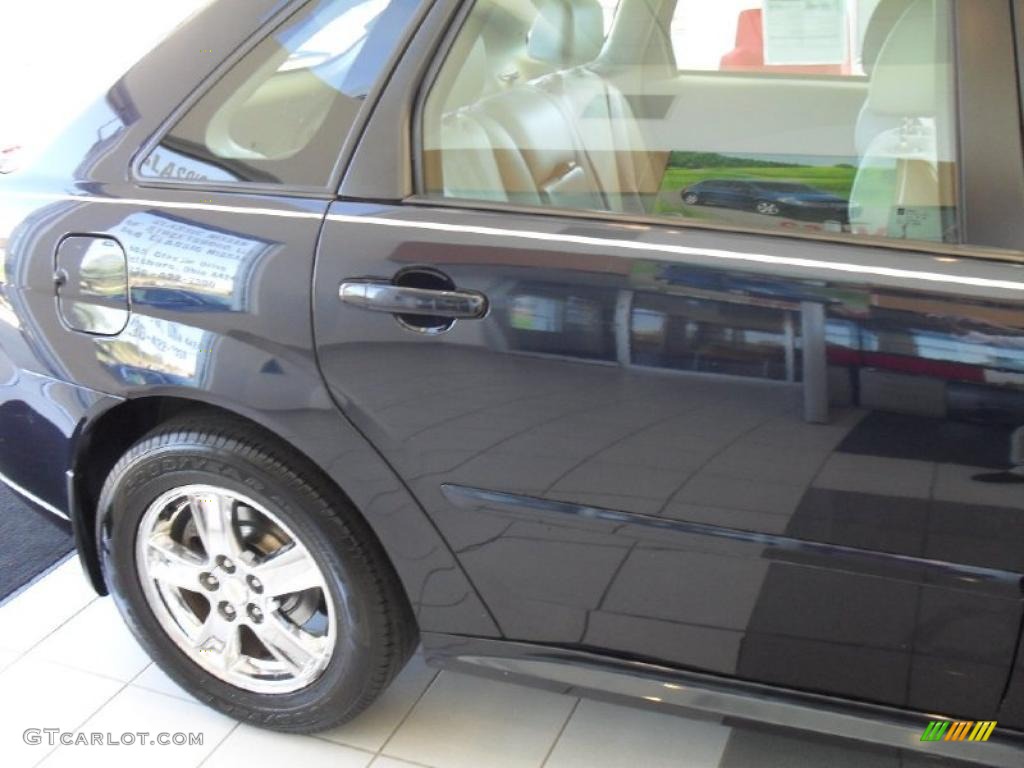 2005 Malibu Maxx LT Wagon - Dark Blue Metallic / Gray photo #10