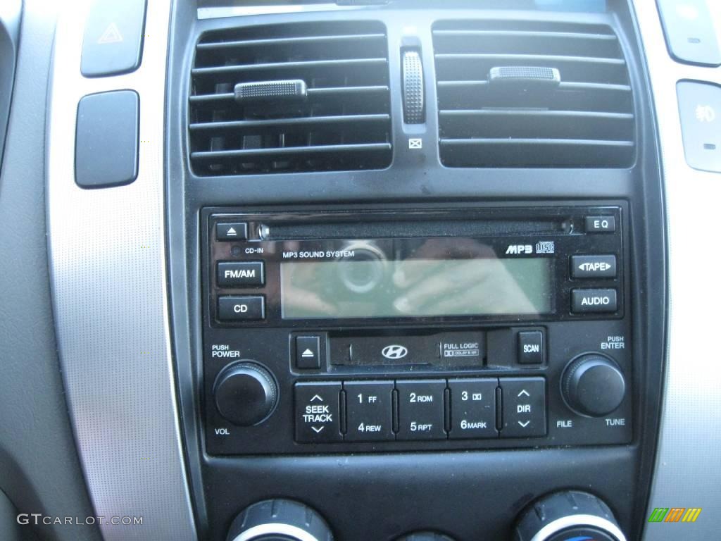 2007 Tucson SE - Alpine Frost Blue Metallic / Gray photo #3