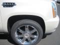 White Diamond Tricoat - Escalade Premium AWD Photo No. 12